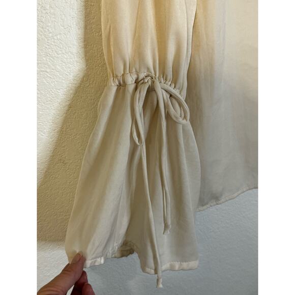 BP Women's V Neck Blouse Flared Sleeves Ivory‎ Size L - Picture 3 of 8